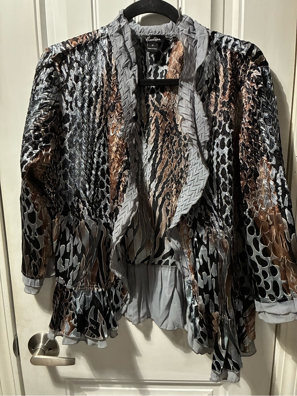& Other Stories Gray and Brown Printed Open-Front Blouse